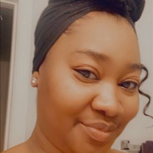 Meet your Posher, Sharonda